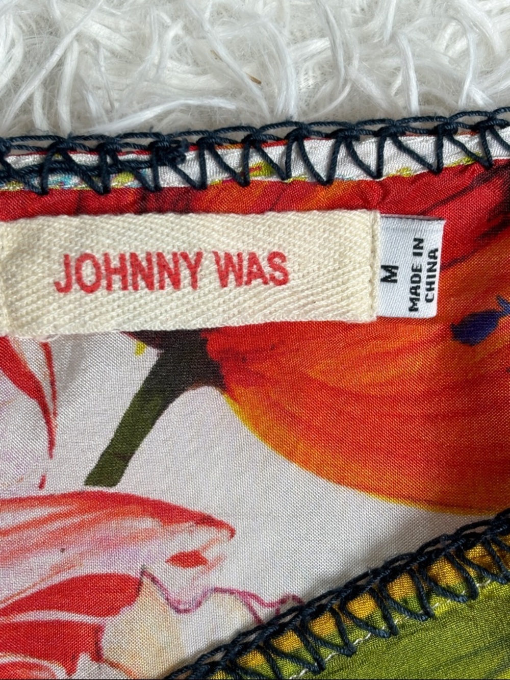 Johnny Was Sorbet Floral Print 100% Silk V-Neck Blouse - Boho Tassel Sleeve - Picture 4 of 7